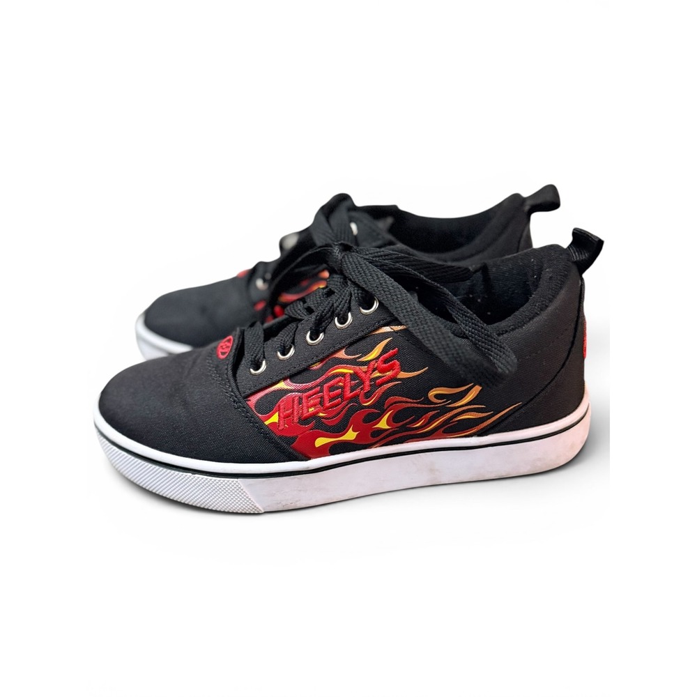 Heelys Skate Shoes Youth 4 Black Pro 20 Prints Red Flame Low Top Sneakers